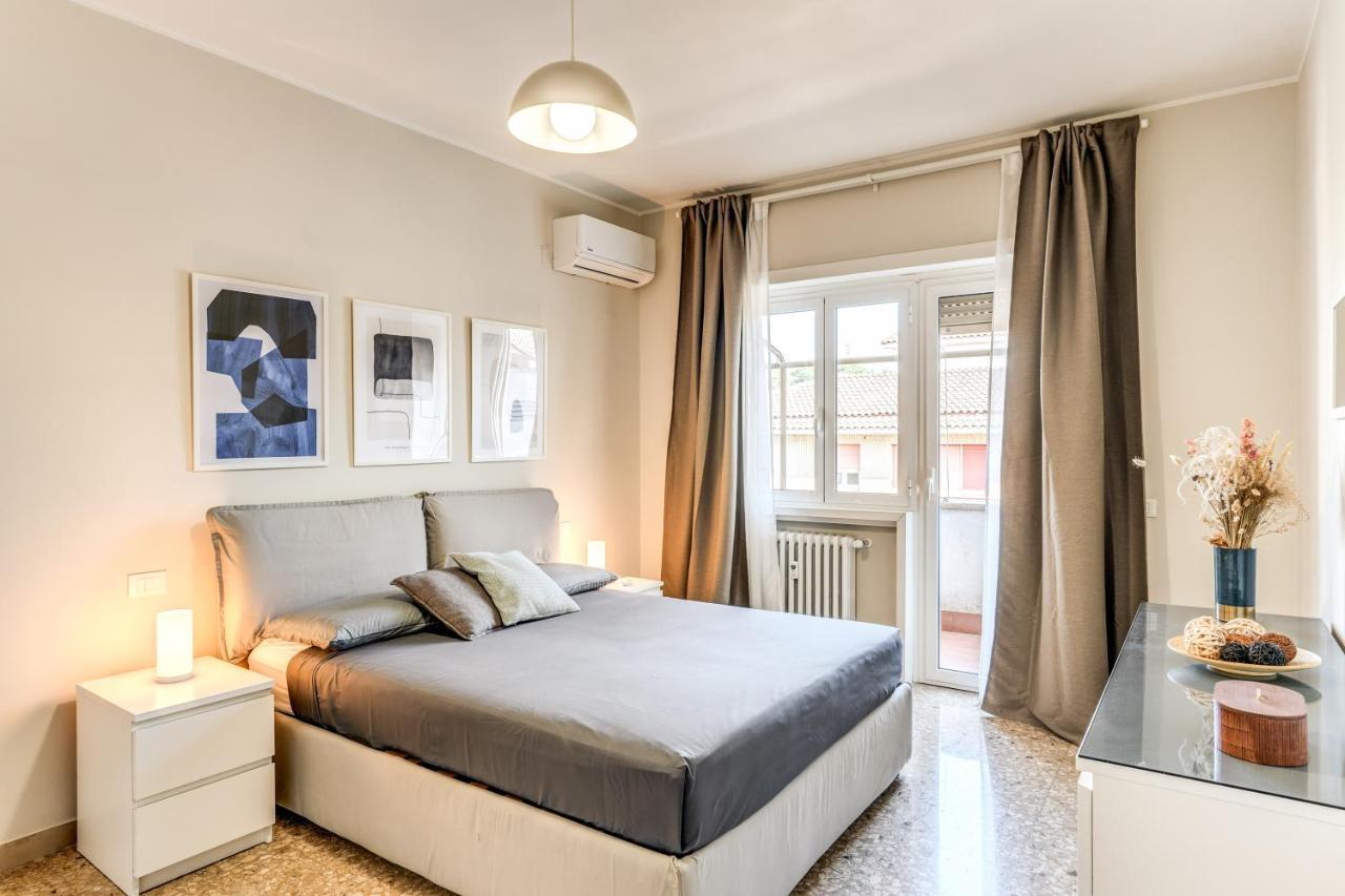 Holydom71 Daire Roma Dış mekan fotoğraf